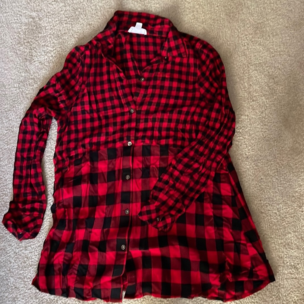 BeachLoungeLunch Red/Black Buffalo Check Plaid Long Sleeve Collared Shirt MEDIUM